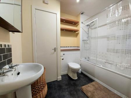 2 bedroom Flat to let in Diamond Street, The City Centre, Aberdeen, AB10