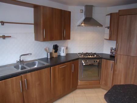 2 bedroom Flat to let in Links Road, The Beach, Aberdeen, AB24