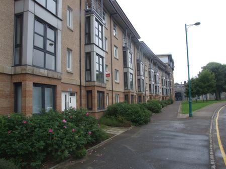 2 bedroom Flat to let in Links Road, The Beach, Aberdeen, AB24