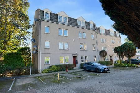 2 bedroom Flat for sale in Picardy Court, The City Centre, Aberdeen, AB10