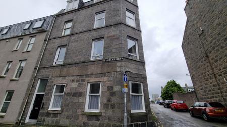 2 bedroom Flat to let in Urquhart Road, Aberdeen, AB24