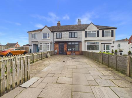 3 bedroom Terraced House for sale in Alford Road, Mablethorpe, LN12