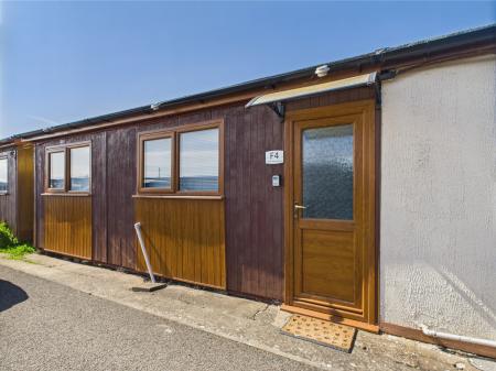 2 bedroom Chalet for sale in Chalet Park, Mablethorpe, LN12