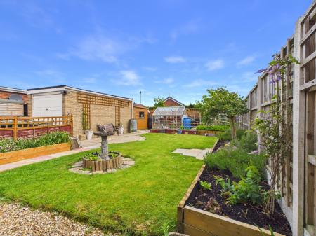 2 bedroom Semi-detached bungalow for sale in Chanctonbury Way, Sutton on Sea, LN12
