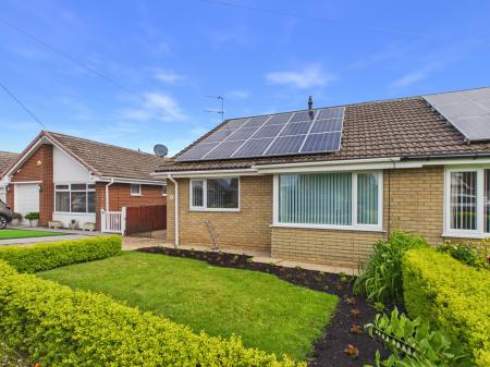 2 bedroom Semi-detached bungalow for sale in Chanctonbury Way, Sutton on Sea, LN12