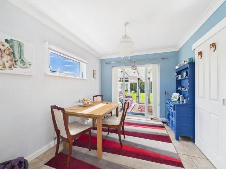 2 bedroom Bungalow for sale in Coles Avenue, Alford, LN13