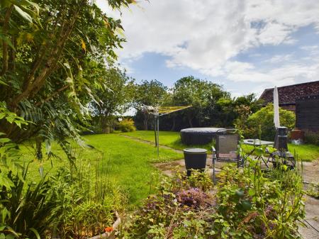 3 bedroom Detached bungalow for sale in Crabtree Lane, Sutton on Sea, LN12