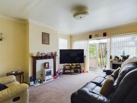 3 bedroom Detached bungalow for sale in Crabtree Lane, Sutton on Sea, LN12