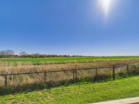 2 bedroom Park home for sale in Crabtree Lane, Sutton on Sea, LN12