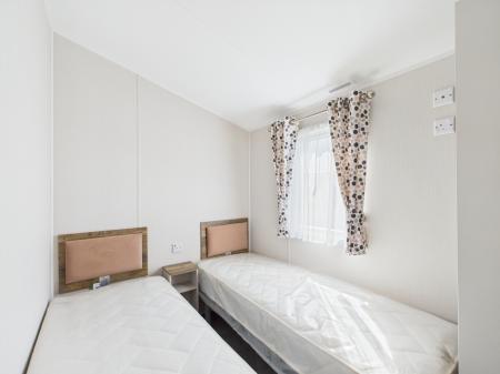 2 bedroom Park home for sale in Crabtree Lane, Sutton on Sea, LN12