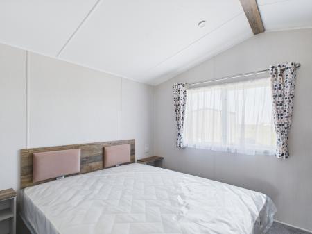 2 bedroom Park home for sale in Crabtree Lane, Sutton on Sea, LN12