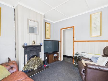 2 bedroom Semi-detached bungalow for sale in George Street, Mablethorpe, LN12