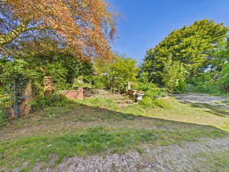 4 bedroom Farm House for sale in Huttoft Road, Huttoft, LN13