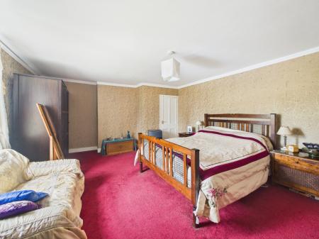 4 bedroom Farm House for sale in Huttoft Road, Huttoft, LN13