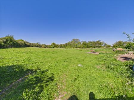 4 bedroom Farm House for sale in Huttoft Road, Huttoft, LN13