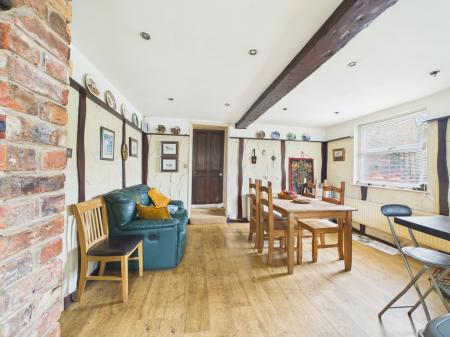 4 bedroom Farm House for sale in Huttoft Road, Huttoft, LN13