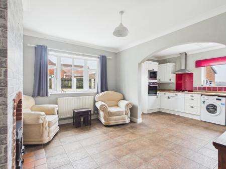 2 bedroom Detached bungalow for sale in Kent Avenue, Theddlethorpe, LN12