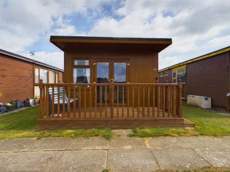 2 bedroom Chalet for sale in Mablethorpe Caravan Chalet Park, Mablethorpe, LN12
