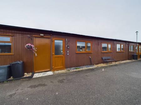 2 bedroom Chalet for sale in Mablethorpe Chalet Park, Mablethorpe, LN12