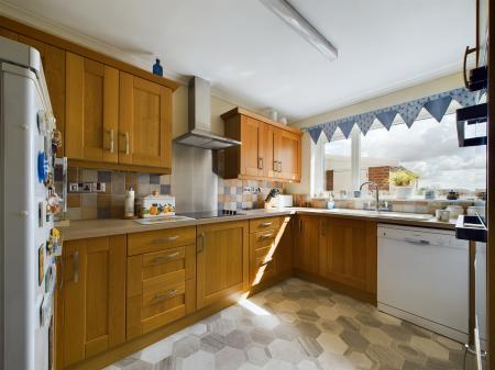 3 bedroom Detached bungalow for sale in Main Road, Withern, LN13