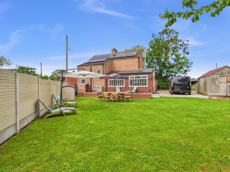 2 bedroom Detached house for sale in Main Street, Alford, LN13