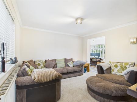 2 bedroom Detached house for sale in Main Street, Alford, LN13