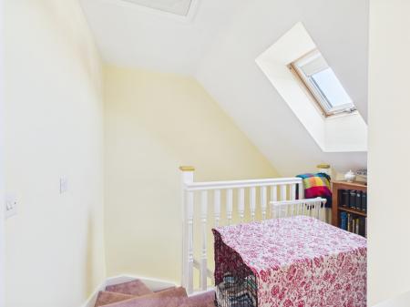 2 bedroom Semi-detached bungalow for sale in Mumby Meadows, Alford, LN13
