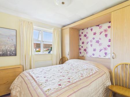 2 bedroom Semi-detached bungalow for sale in Mumby Meadows, Alford, LN13