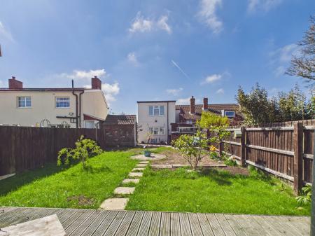 2 bedroom Semi-detached house for sale in Mumby Road, Huttoft, LN13