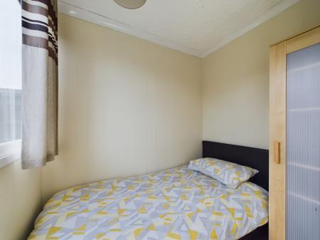 2 bedroom Chalet for sale in Off Links Avenue, Mablethorpe, LN12