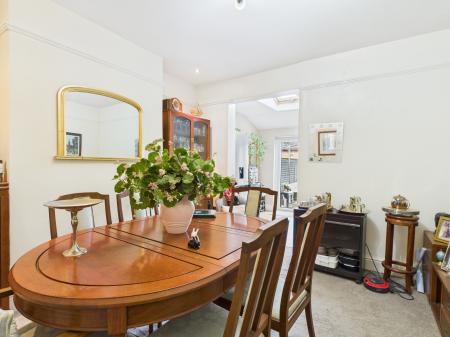 3 bedroom Semi-detached house for sale in Park Avenue, Mablethorpe, LN12