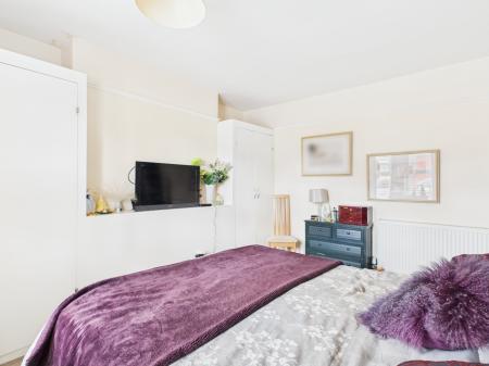 3 bedroom Semi-detached house for sale in Park Avenue, Mablethorpe, LN12