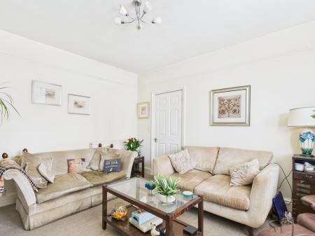 3 bedroom Semi-detached house for sale in Park Avenue, Mablethorpe, LN12