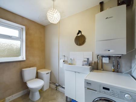 2 bedroom Detached house for sale in Queens Park Close, Mablethorpe, LN12