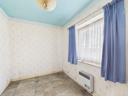 2 bedroom Semi-detached bungalow for sale in Radio St Peters, Trusthorpe, LN12