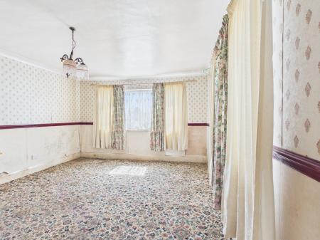 2 bedroom Semi-detached bungalow for sale in Radio St Peters, Trusthorpe, LN12
