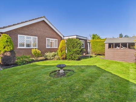 2 bedroom Detached bungalow for sale in Sandilands Close, Sandilands, LN12