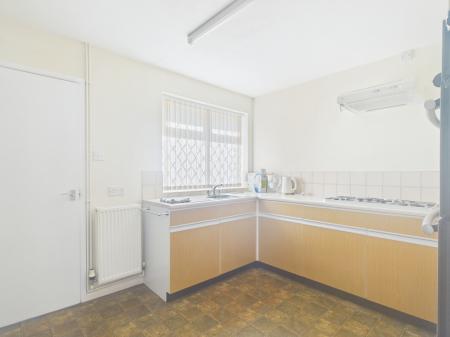 2 bedroom Detached bungalow for sale in Sandilands Close, Sandilands, LN12