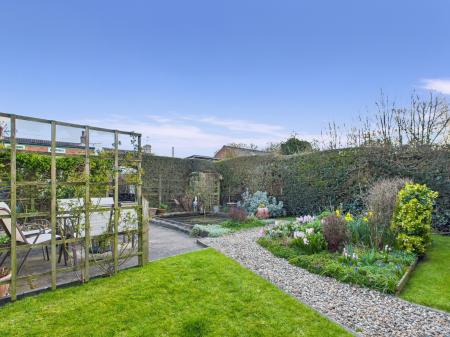 3 bedroom Detached house for sale in Sea Road, Anderby, PE24