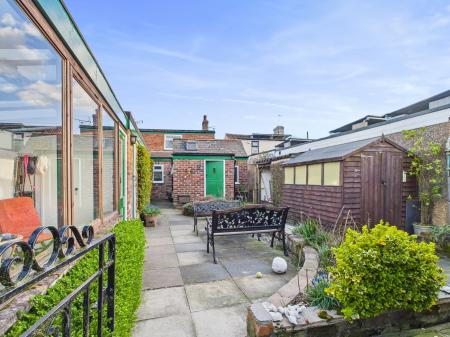 3 bedroom Detached house for sale in Sea Road, Anderby, PE24