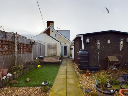 2 bedroom Semi-detached bungalow for sale in St Andrews Road, Mablethorpe, LN12