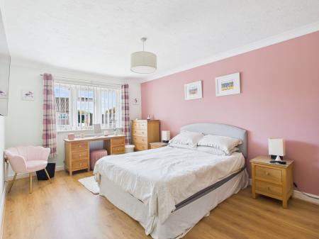3 bedroom Detached bungalow for sale in St Francis Gardens, Sutton on Sea, LN12