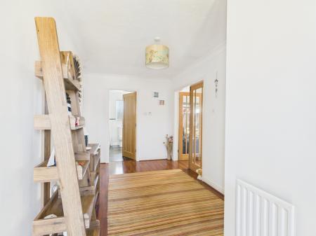 3 bedroom Detached bungalow for sale in St Francis Gardens, Sutton on Sea, LN12