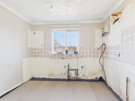 2 bedroom Semi-detached bungalow for sale in St James Gardens, Mablethorpe, LN12