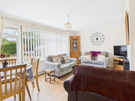2 bedroom Detached house for sale in Trusthorpe Road, Trusthorpe, LN12