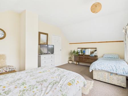 2 bedroom Detached house for sale in Trusthorpe Road, Trusthorpe, LN12