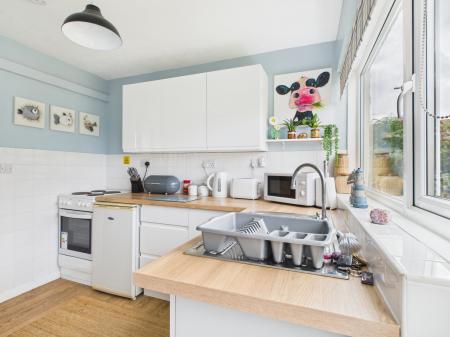 2 bedroom Detached house for sale in Trusthorpe Road, Trusthorpe, LN12