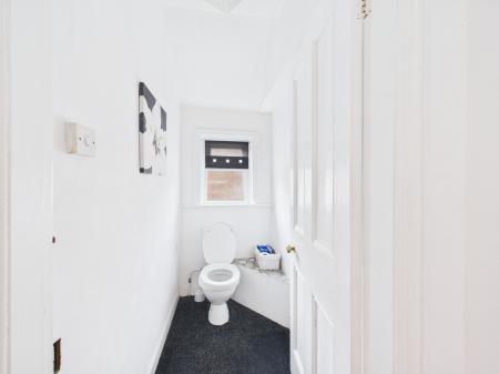 6 bedroom Semi-detached house for sale in Victoria Road, Mablethorpe, LN12