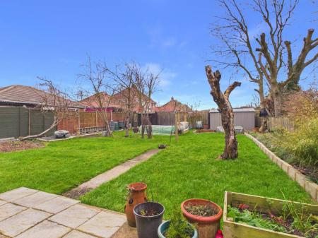 4 bedroom Detached house for sale in Wellington Road, Mablethorpe, LN12