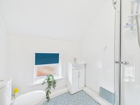 1 bedroom Flat for sale in Willoughby Road, Sutton on Sea, LN12